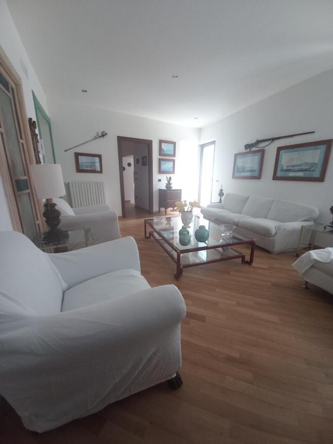 Casa Altieri Bed & Breakfast กูซาโน มูตรี ภายนอก รูปภาพ